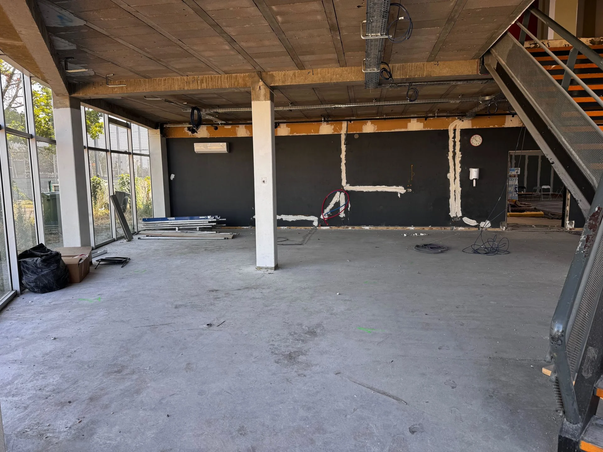 Chantier Active Square Bruges — futur espace accueil/restauration