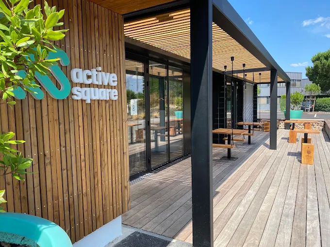 Active Square Pessac